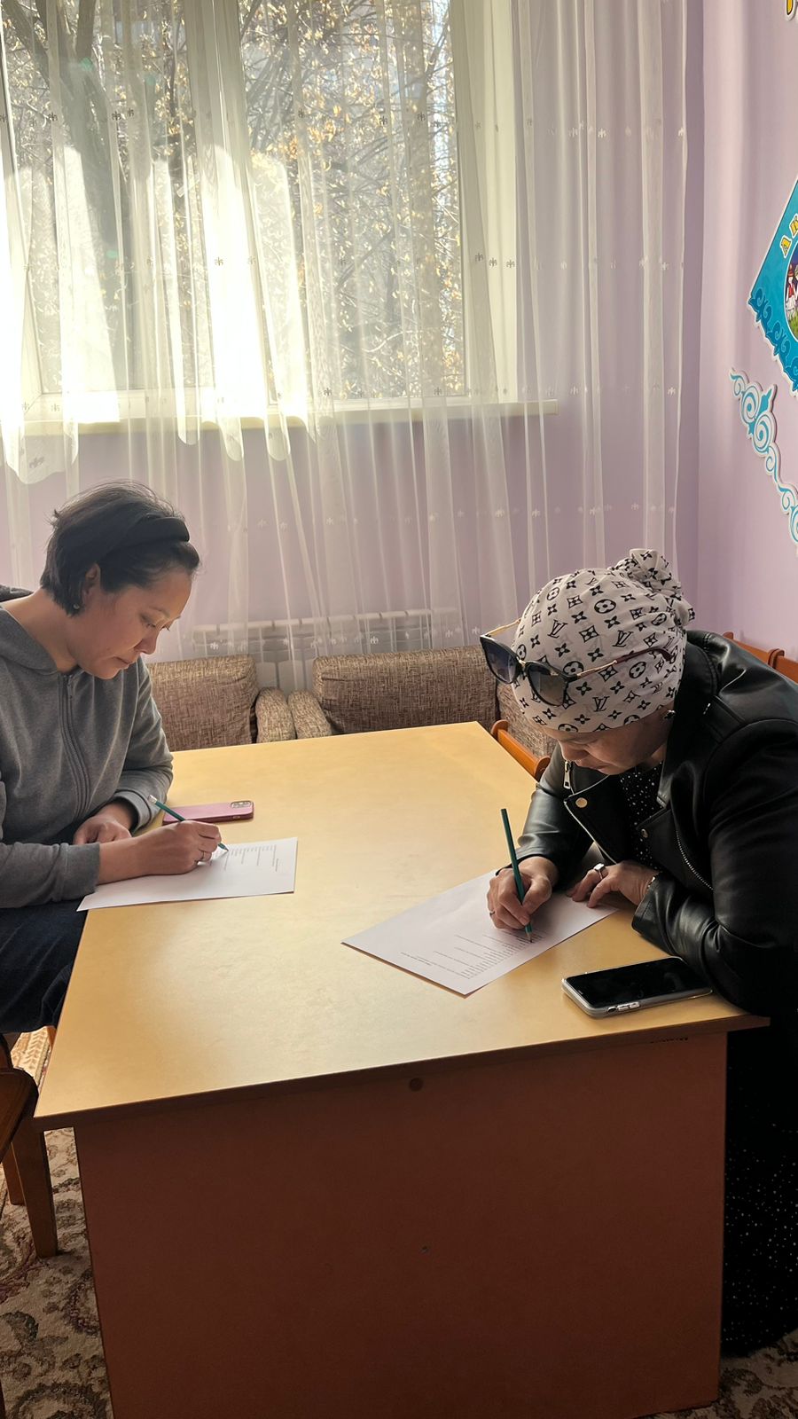 Психолог атааналармен жұмыс